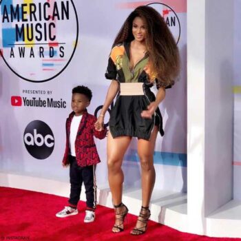 Ciara Son Future GUCCI Red Blue Logo Suit Jacket American Music Awards 2018