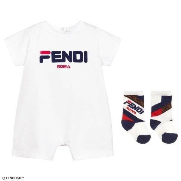 Fendi Mania White Logo Shortie Gift Set