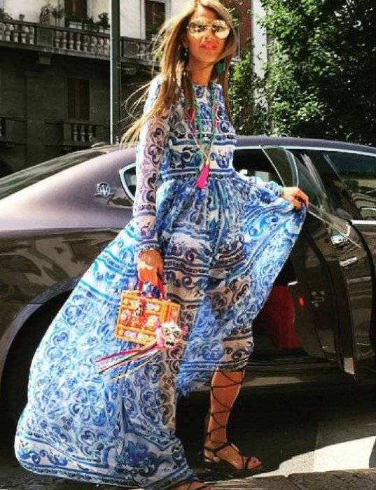 Mini Me Celebrity Style - Dolce & Gabbana Majolica Brocade Dress - Dashin  Fashion